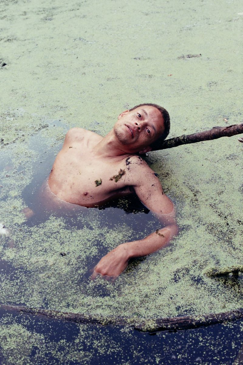 © Denisse Ariana Pérez - Image from the "Men and Water" photography project