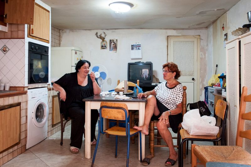 © Emanuela Colombo - Image from the quartieri spagnoli - napoli photography project