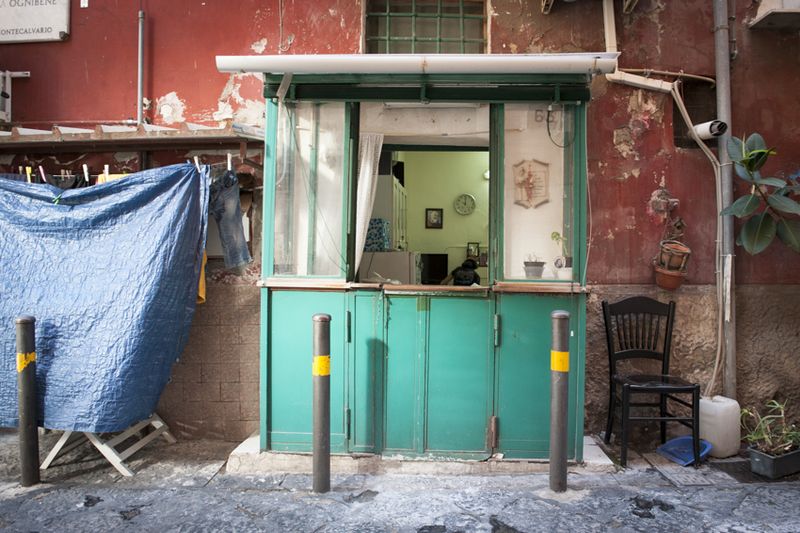 © Emanuela Colombo - An alley in Quartieri Spagnoli.