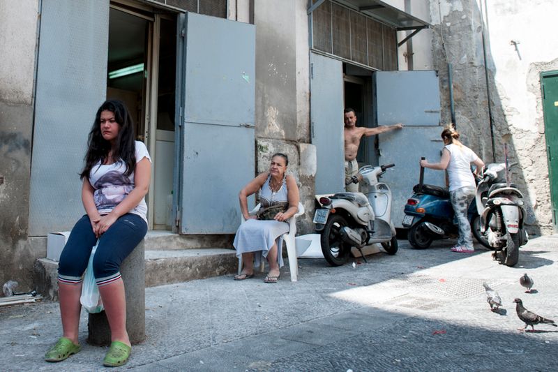 © Emanuela Colombo - Image from the quartieri spagnoli - napoli photography project