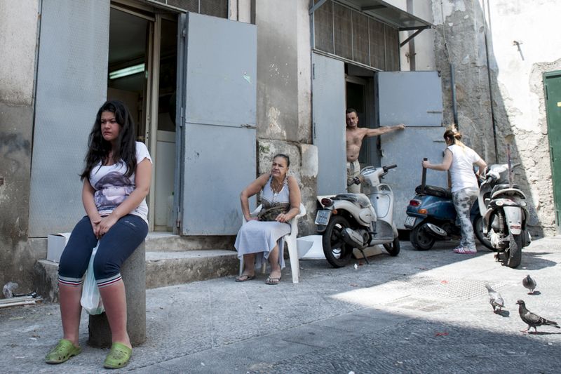 © Emanuela Colombo - Image from the quartieri spagnoli - napoli photography project