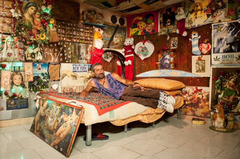 © Emanuela Colombo - Image from the quartieri spagnoli - napoli photography project