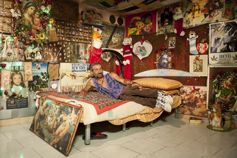 © Emanuela Colombo - Image from the quartieri spagnoli - napoli photography project