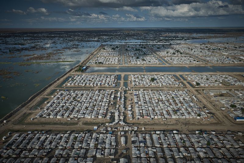 © Christina Simons - The flooded landscape around Bentiu Internally Displaced Population camp as viewed from above.