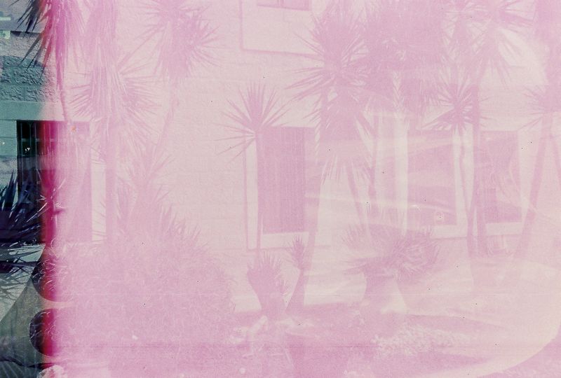 © Barbara Debeuckelaere - Image from the 'Om photography project