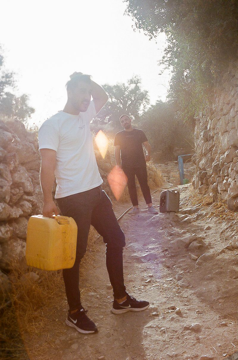 © Barbara Debeuckelaere - Image from the 'Om photography project