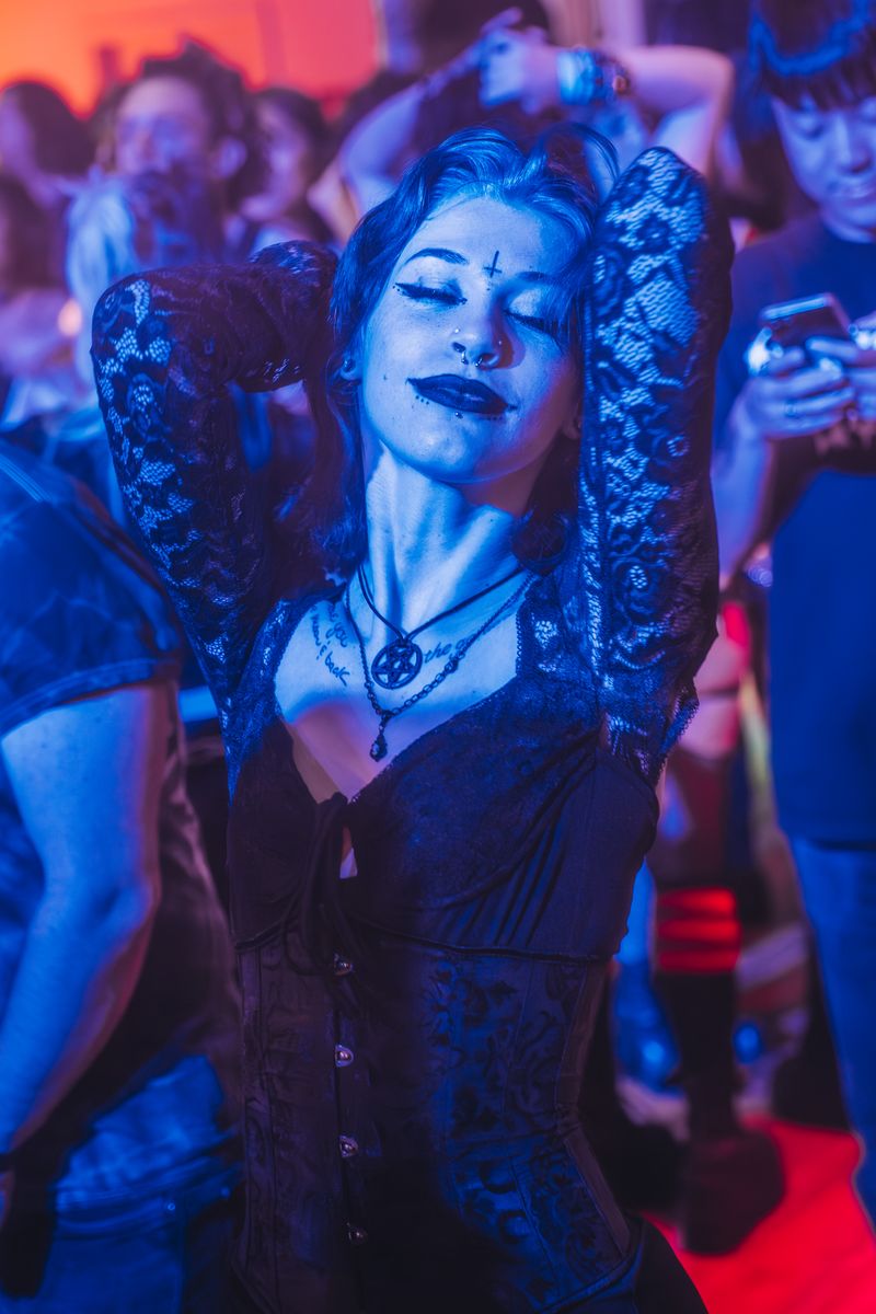 © Lux Luminous - Image from the Luminous Resistance photography project