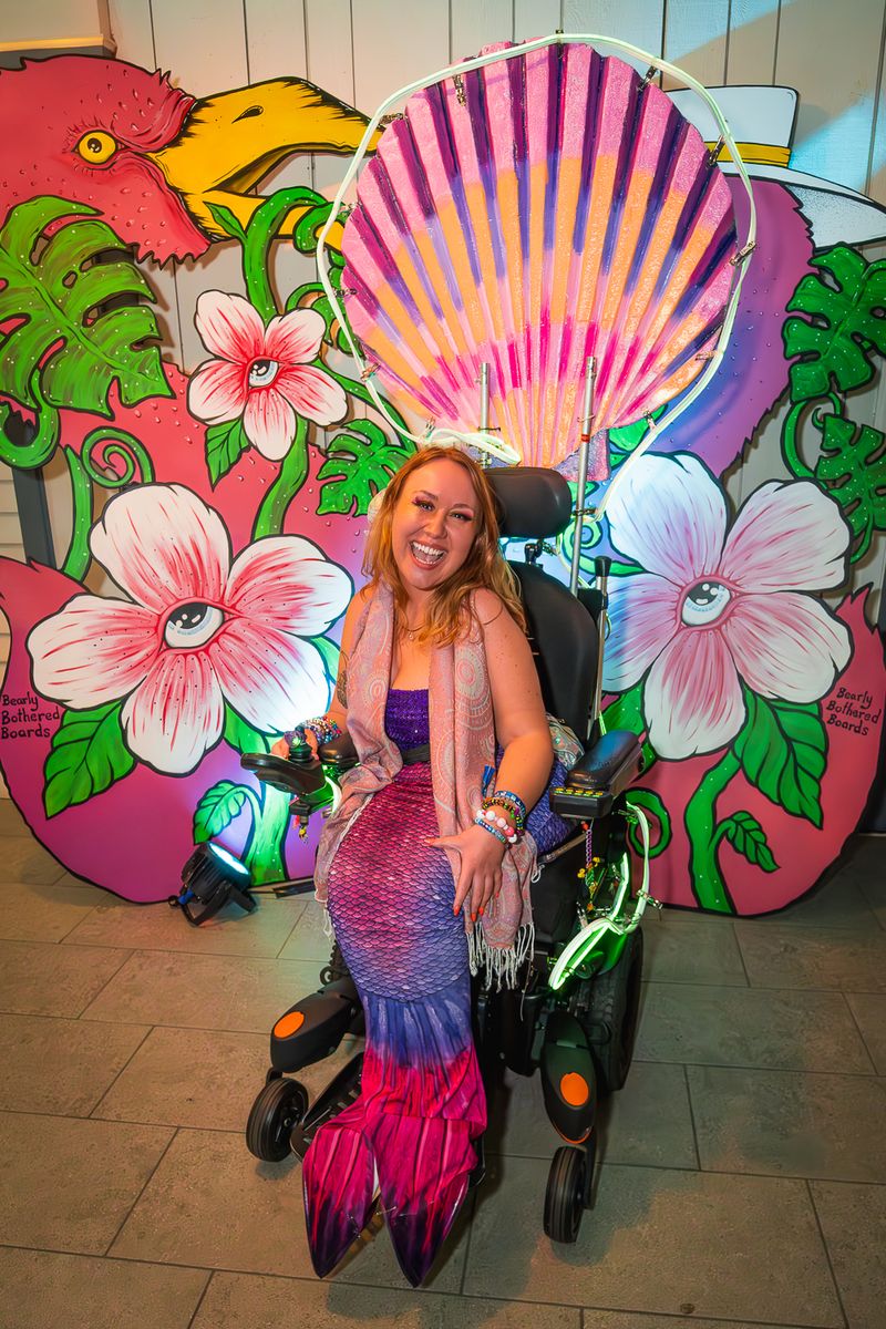 © Lux Luminous - Image from the Luminous Resistance photography project