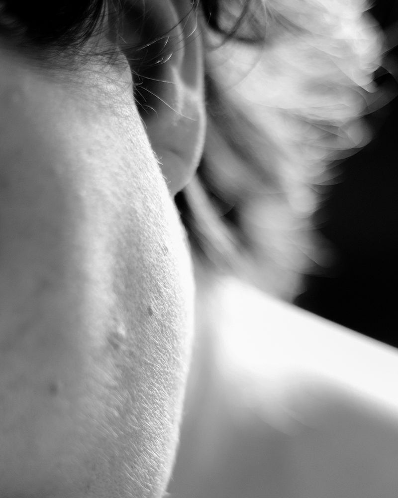 © Juliana Rizzieri - Image from the Bonding Pieces photography project