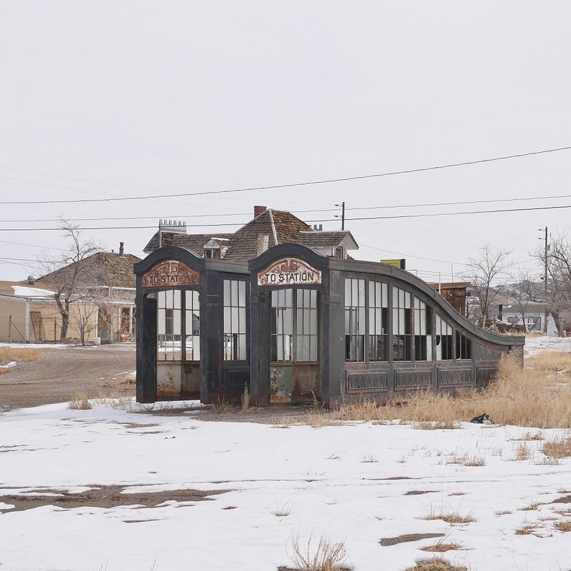 © Emmanuel Monzon - Image from the URBAN SPRAWL-EMPTINESS photography project