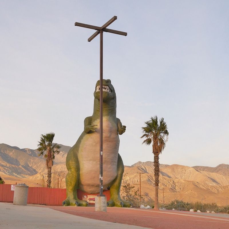 © Emmanuel Monzon - Image from the URBAN SPRAWL-EMPTINESS photography project