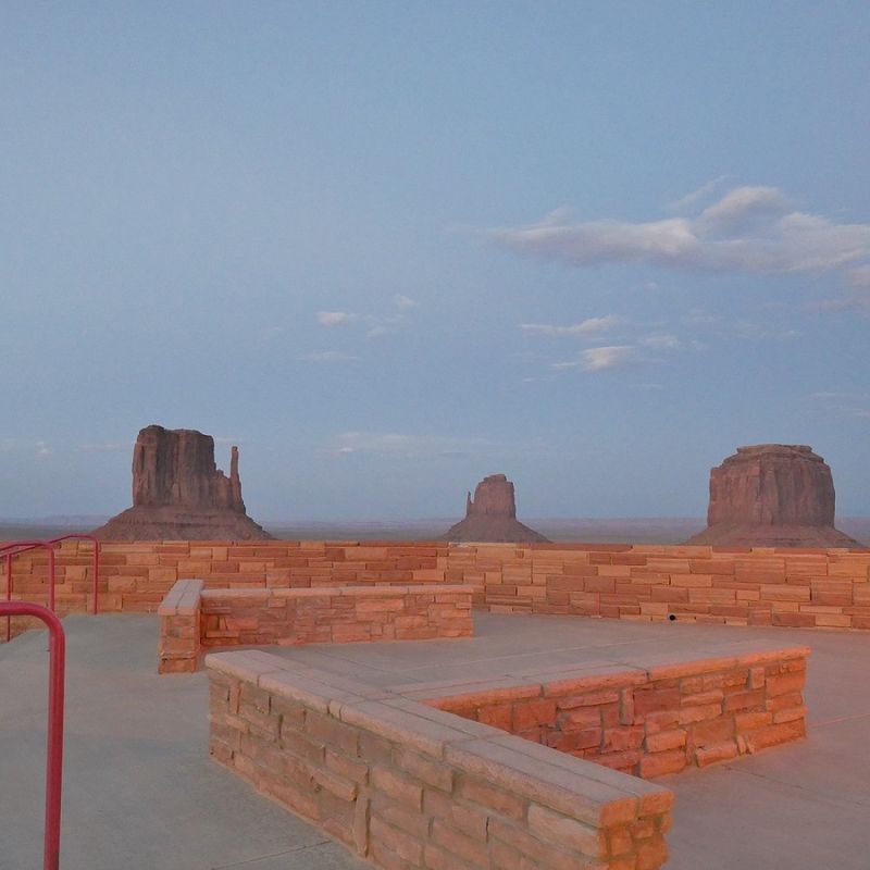 © Emmanuel Monzon - Image from the URBAN SPRAWL-EMPTINESS photography project