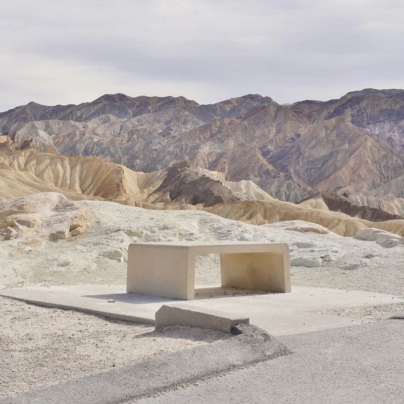 © Emmanuel Monzon - Image from the URBAN SPRAWL-EMPTINESS photography project