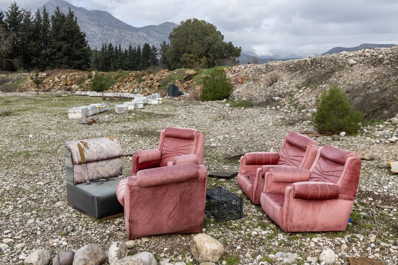 © Burcu Şafak - Image from the Seats in Purgatory photography project