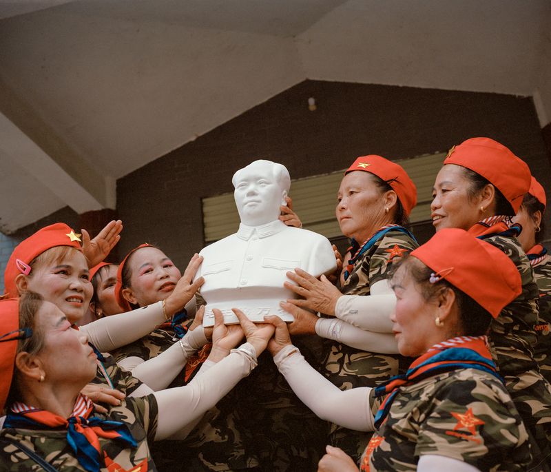 © ze xuan zeng - Image from the The Internal Crusade photography project