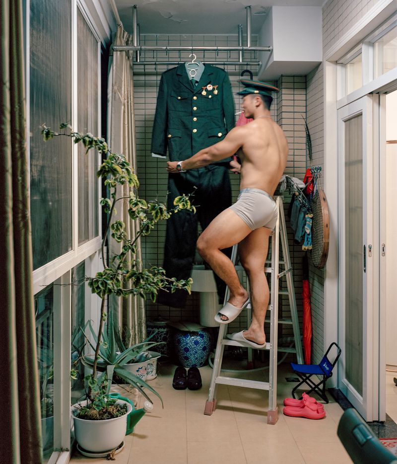 © ze xuan zeng - Image from the The Internal Crusade photography project