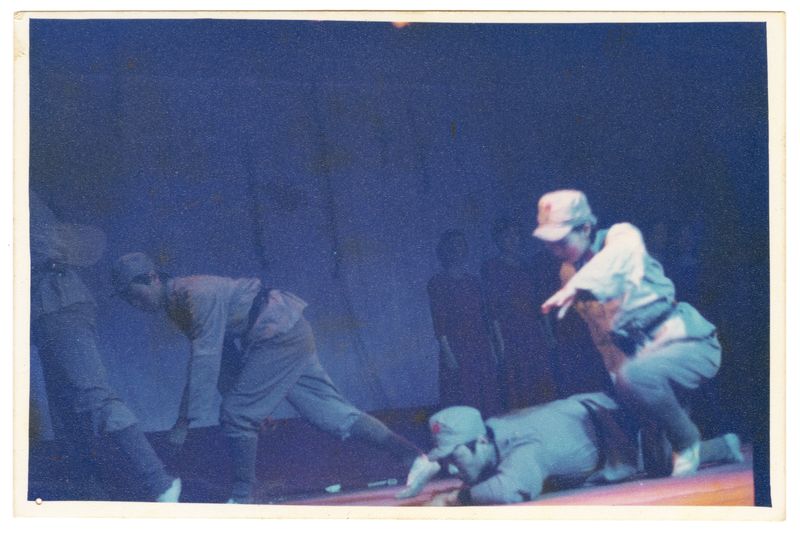 © ze xuan zeng - Image from the The Internal Crusade photography project