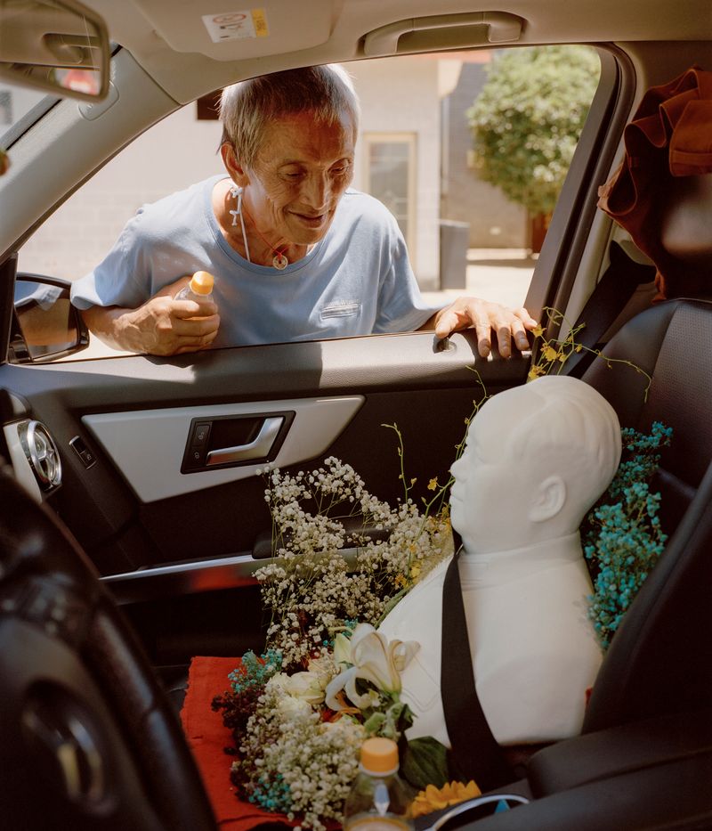 © ze xuan zeng - Image from the The Internal Crusade photography project