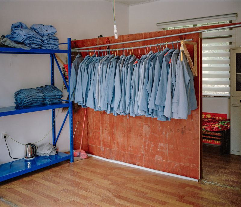 © ze xuan zeng - Image from the The Internal Crusade photography project