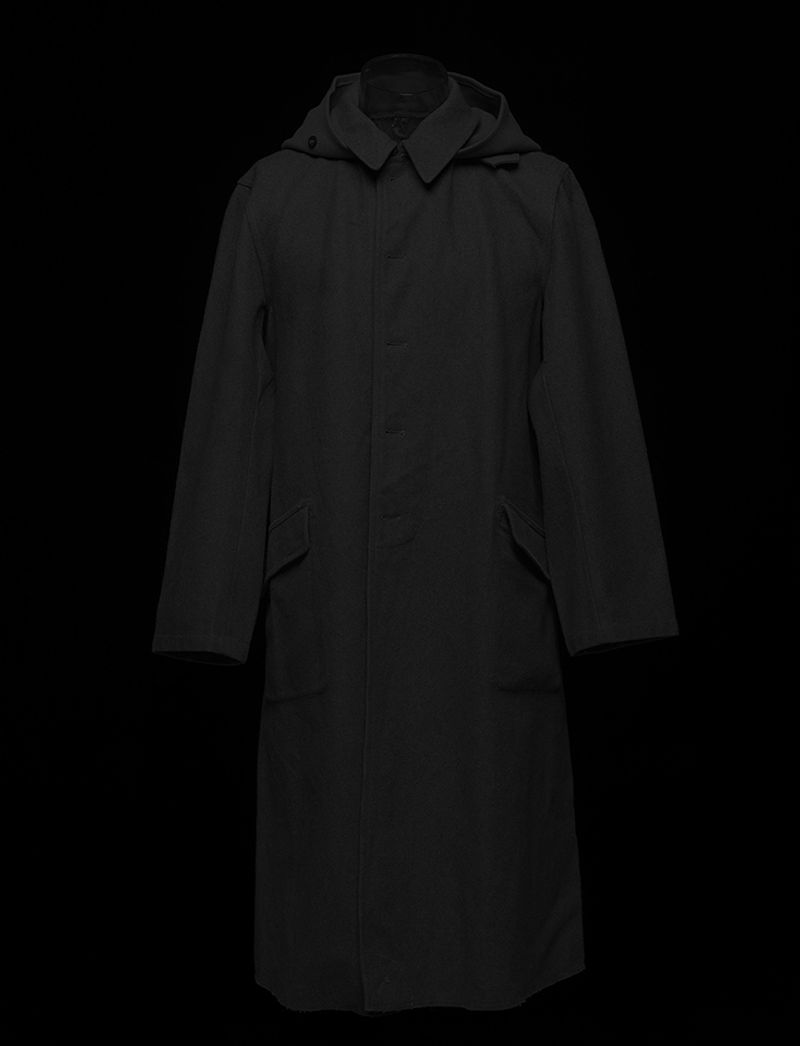 © Yulong Zhou - Image from the Black Coats photography project