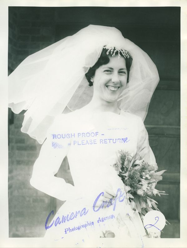 © Leticia Valverdes - Image from the The Wedding Dress Project photography project