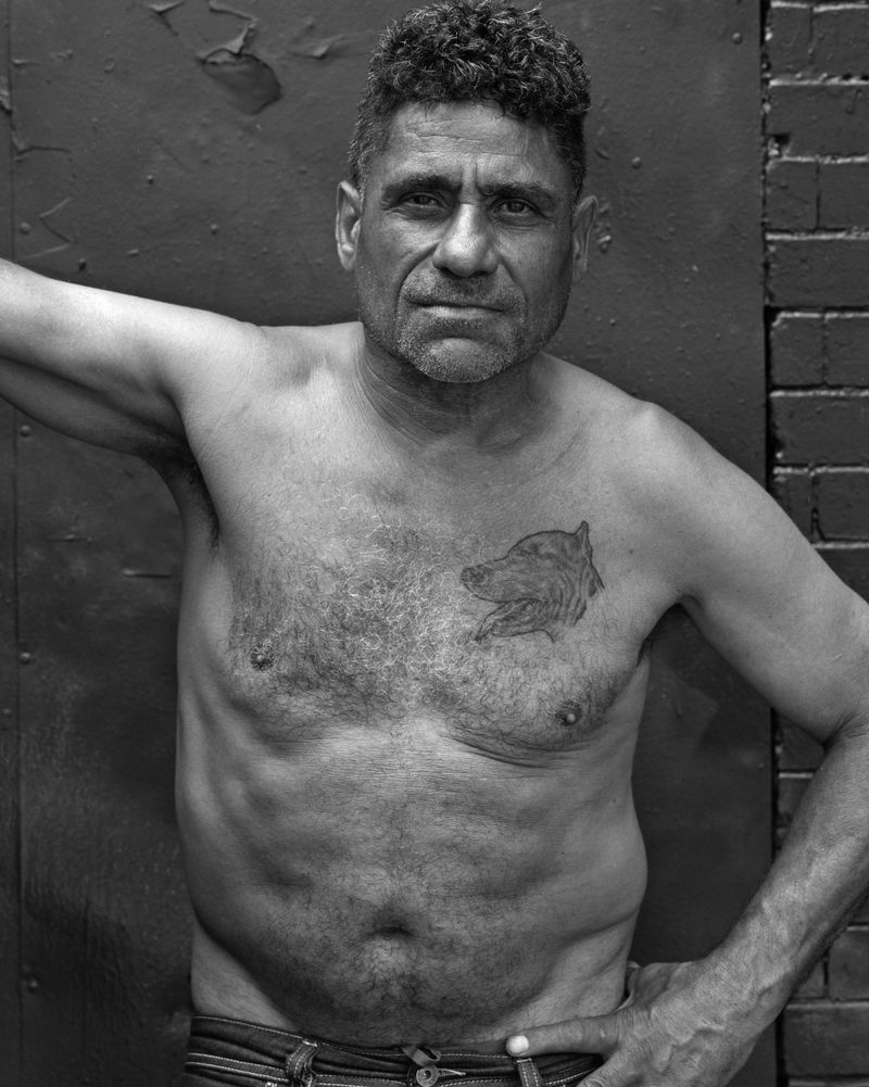 © Robert Kalman - Eddy with Red