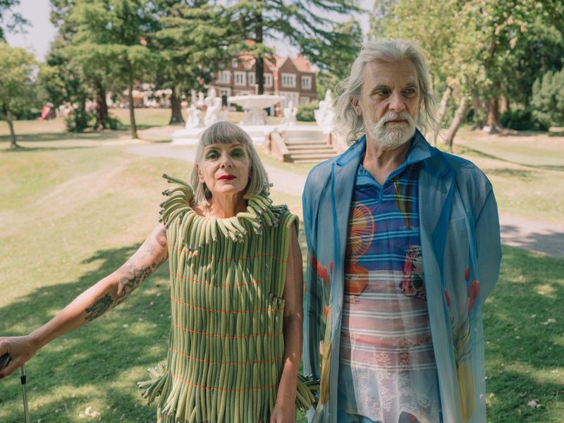 © Fotómetro - Emmanuelle and Steve playing golf