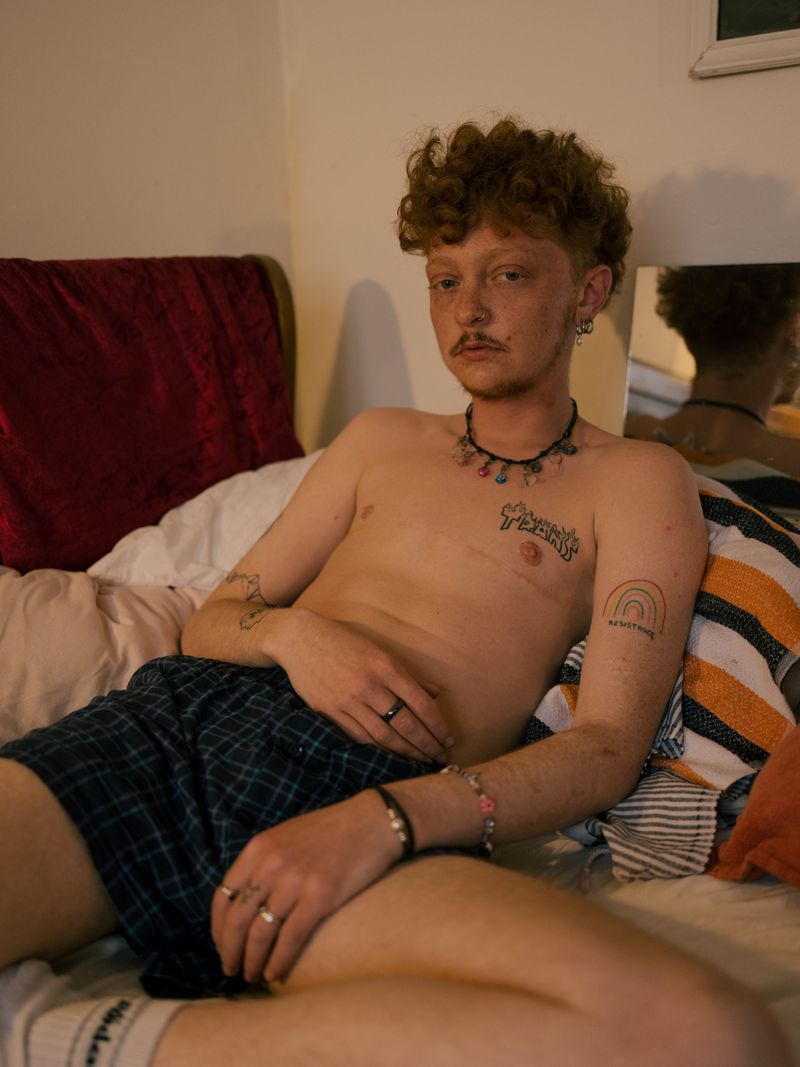 © Fotómetro - Az in his room.