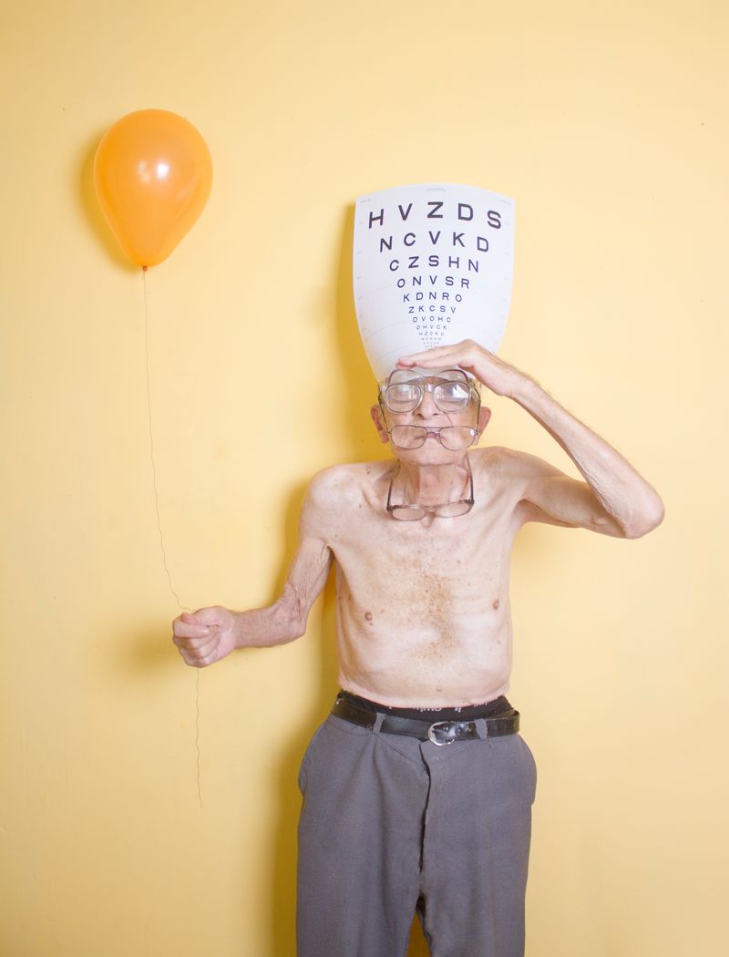 © Anna Gargarian - Karen Khachaturov, Pastel Struggle Series, "Here, i'm half blind"