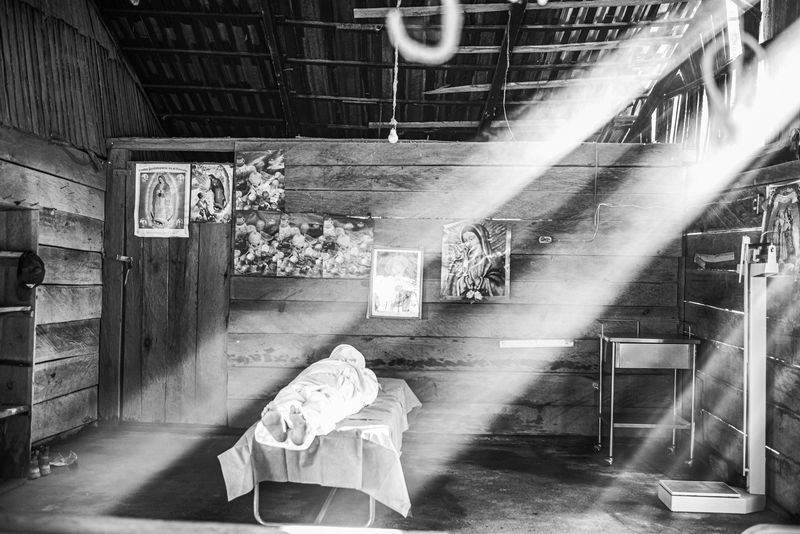 © Eduardo Moreno - Image from the Documenting history that is departing us photography project