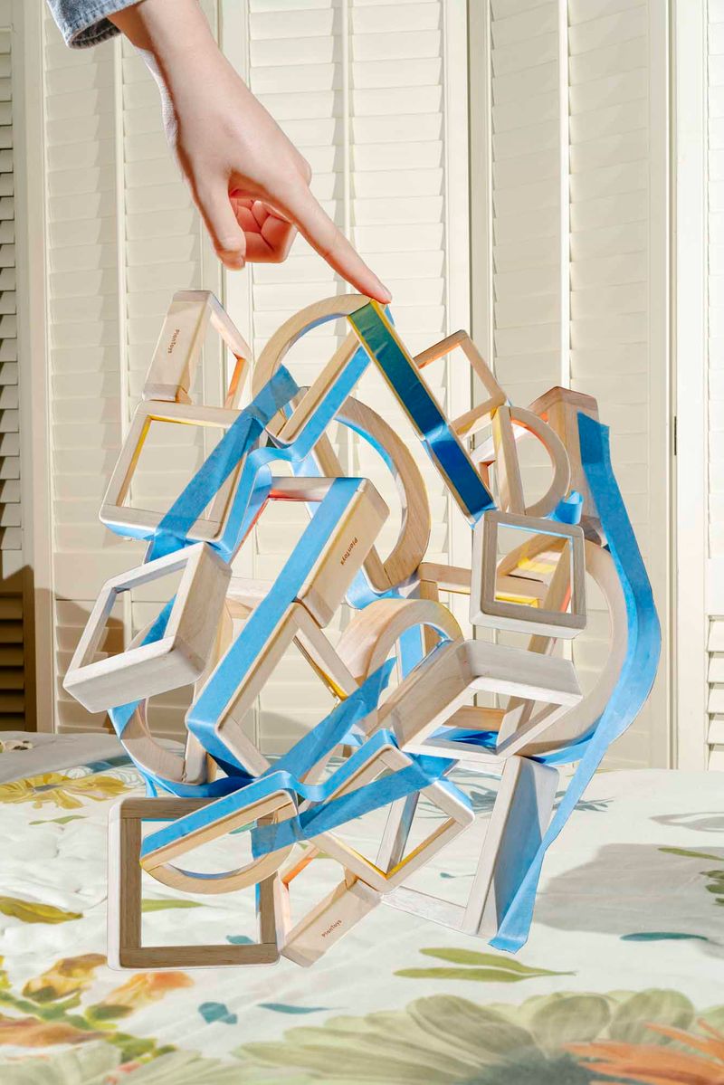 © Anton Kuehnhackl - Image from the A "Thing" Like You and Me. photography project