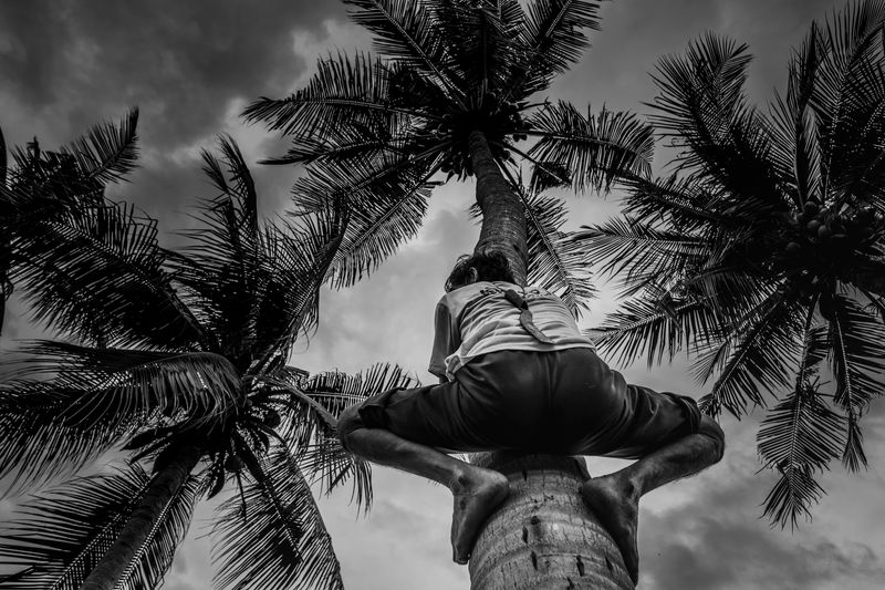 © Julien De Wilde - Image from the The House of the Holy photography project