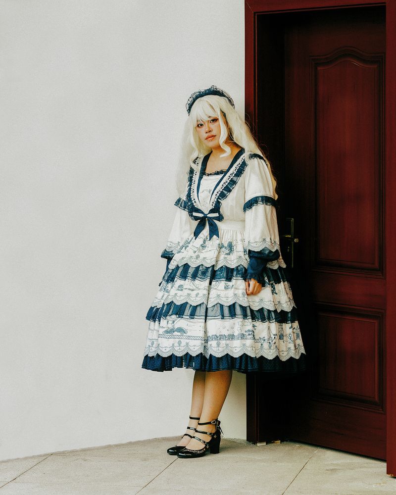 © Tianhu Yuan - Image from the Lolita Dreams photography project