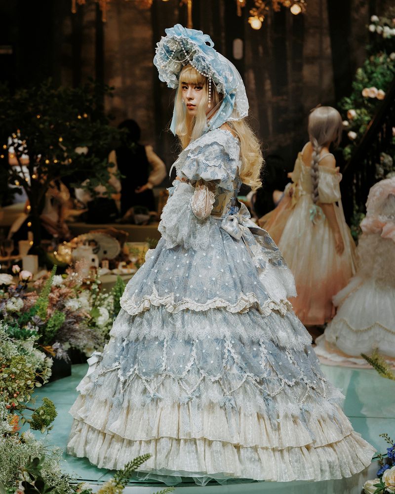 © Tianhu Yuan - Image from the Lolita Dreams photography project