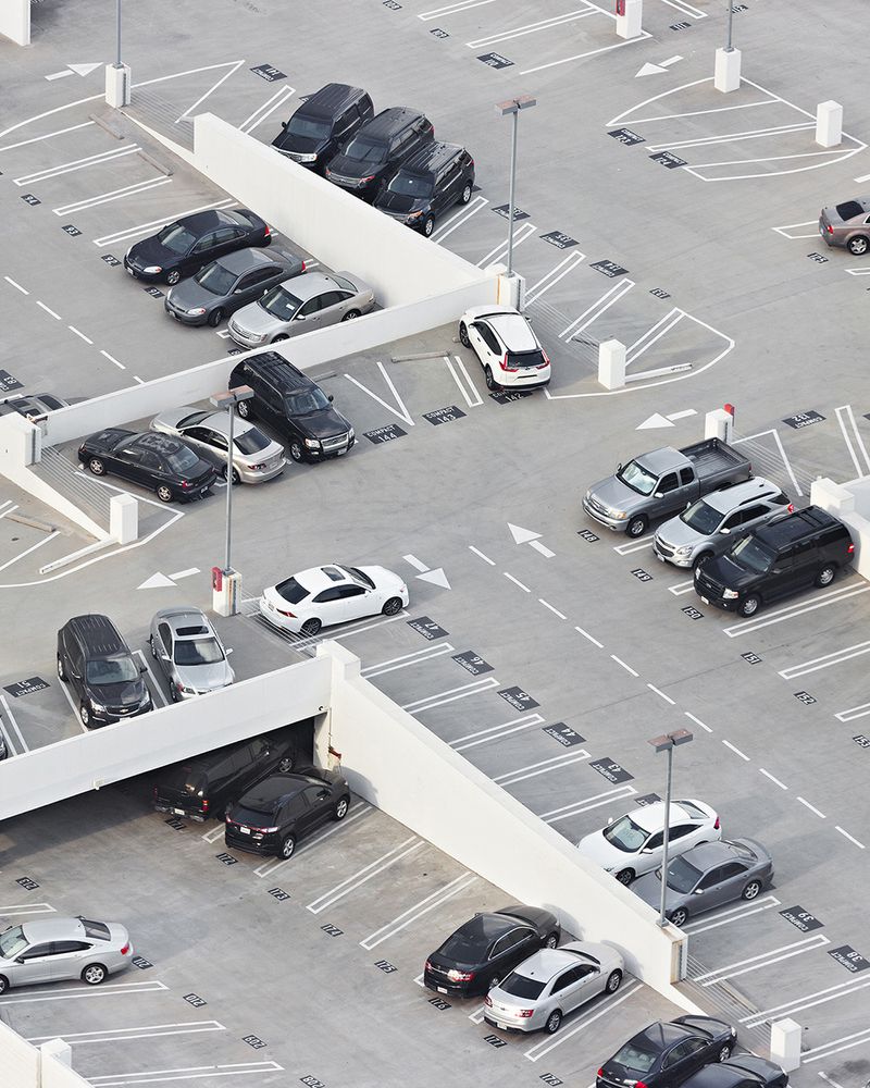 © Daniel Everett - Image from the Security Questions photography project