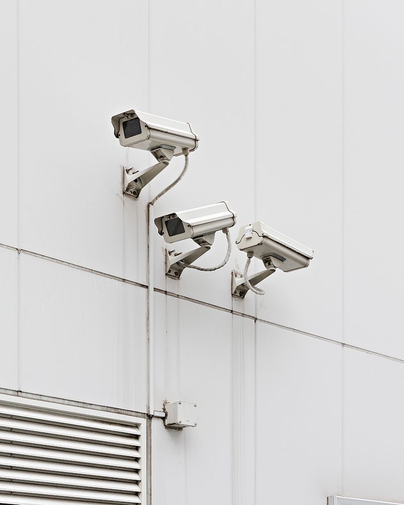 © Daniel Everett - Image from the Security Questions photography project