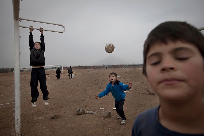 © Alejandro Olivares - Image from the Living Periferia photography project