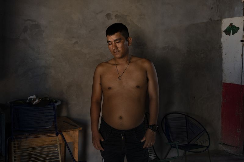 © Alejandro Olivares - Image from the THE RUDIMENTS OF PARADISE photography project