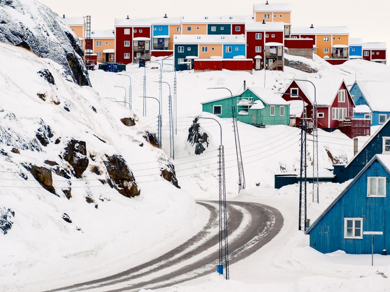 © Daniel Dorsa - Image from the To Skip A Sinking Stone photography project