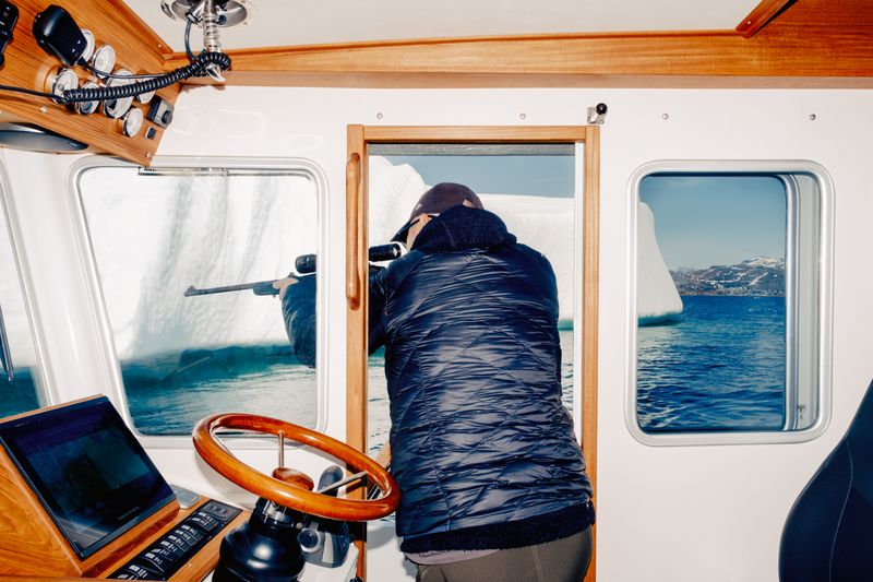 © Daniel Dorsa - Image from the To Skip A Sinking Stone photography project