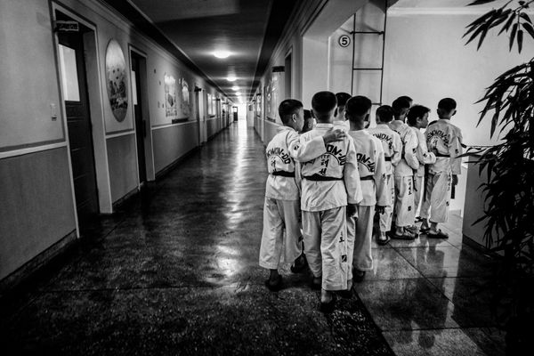 © Alain Schroeder - Image from the Taekwondo North Korea Style photography project