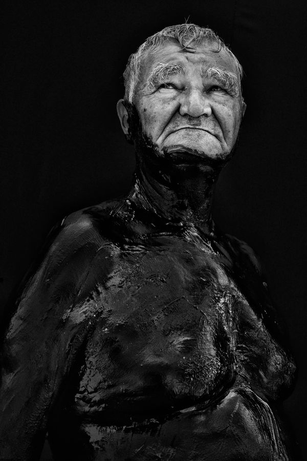 © Alain Schroeder - Image from the Miracle Mud photography project