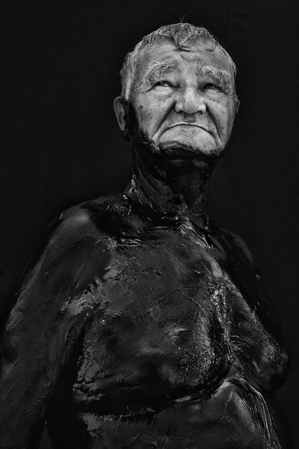 © Alain Schroeder - Image from the Miracle Mud photography project