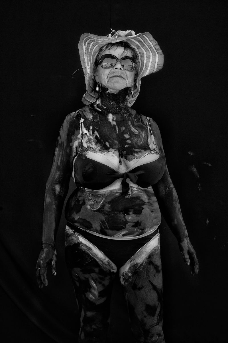 © Alain Schroeder - Image from the Miracle Mud photography project