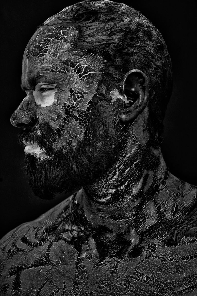 © Alain Schroeder - Image from the Miracle Mud photography project