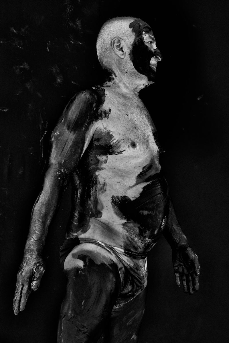 © Alain Schroeder - Image from the Miracle Mud photography project