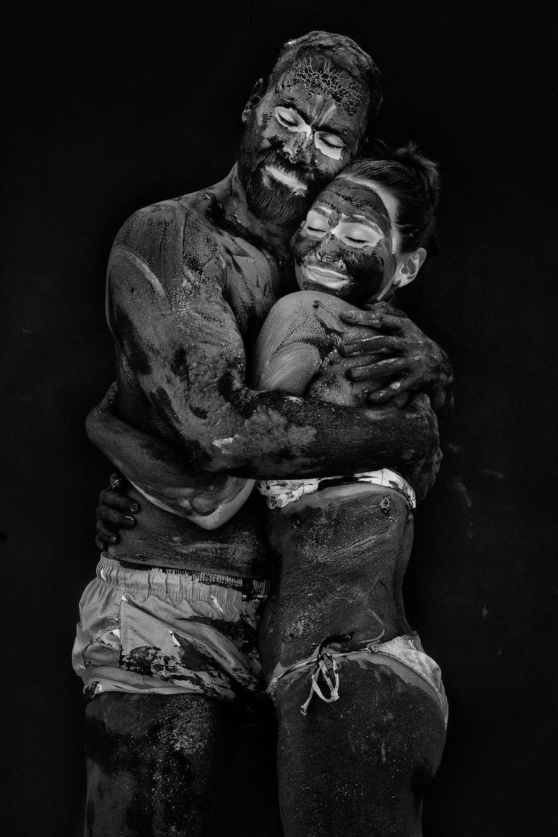 © Alain Schroeder - Image from the Miracle Mud photography project