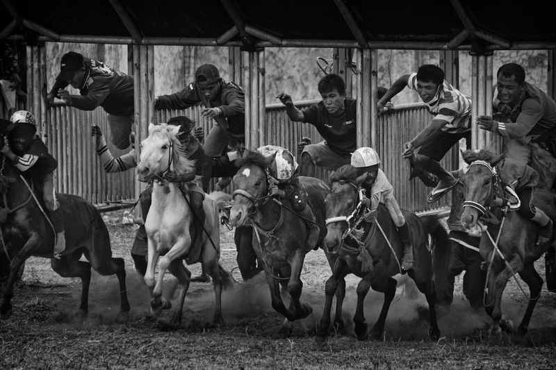 © Alain Schroeder - Image from the Kid Jockeys photography project