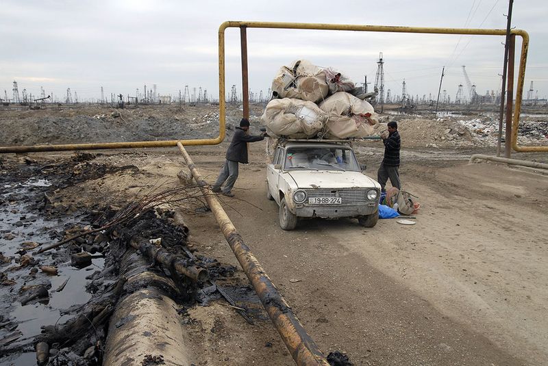 © Nick Hannes - Baku, Azerbaijan, 2007
