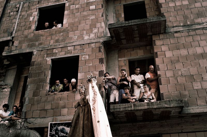 © Roberto Boccaccino - Hundreds of thousands turned out for the final procession of a traditional penitential rite.